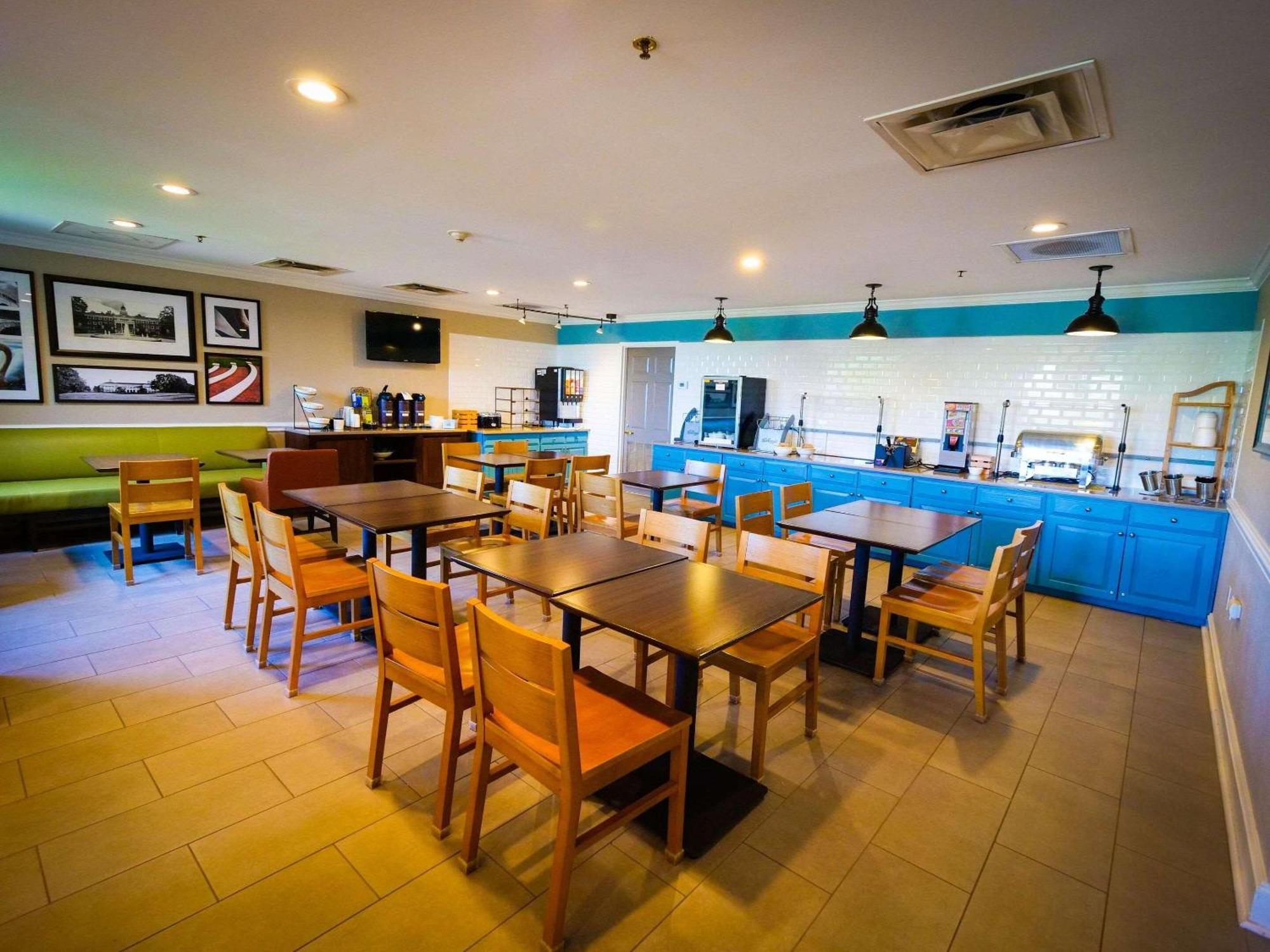 Country & By Radisson, Elon , Nc Hotel Burlington