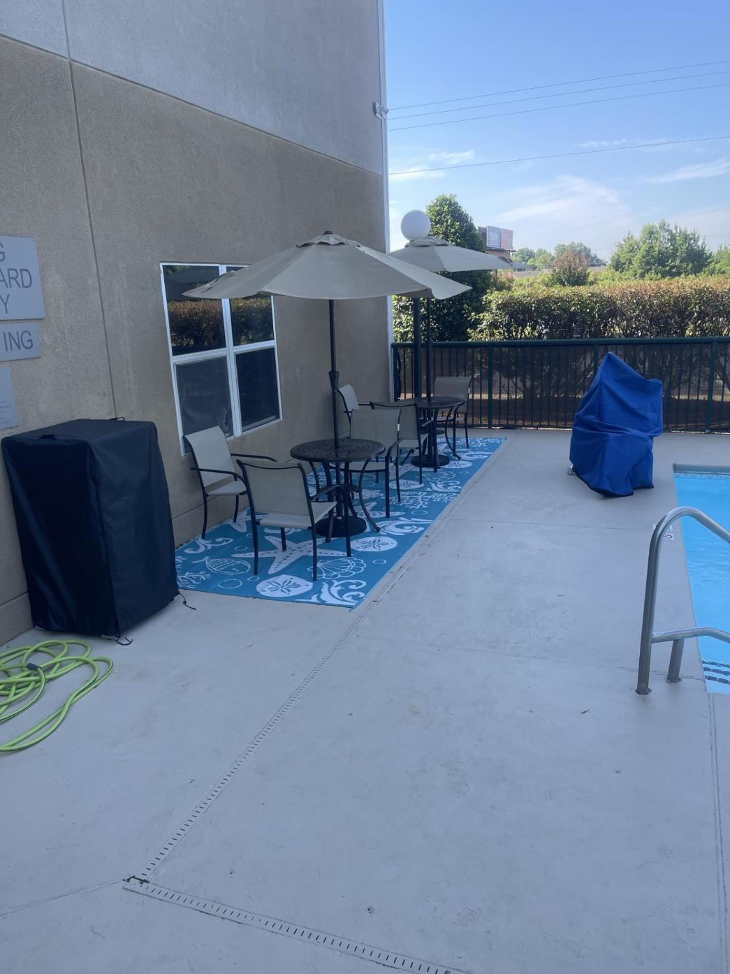 Country & By Radisson, Elon , Nc Hotel