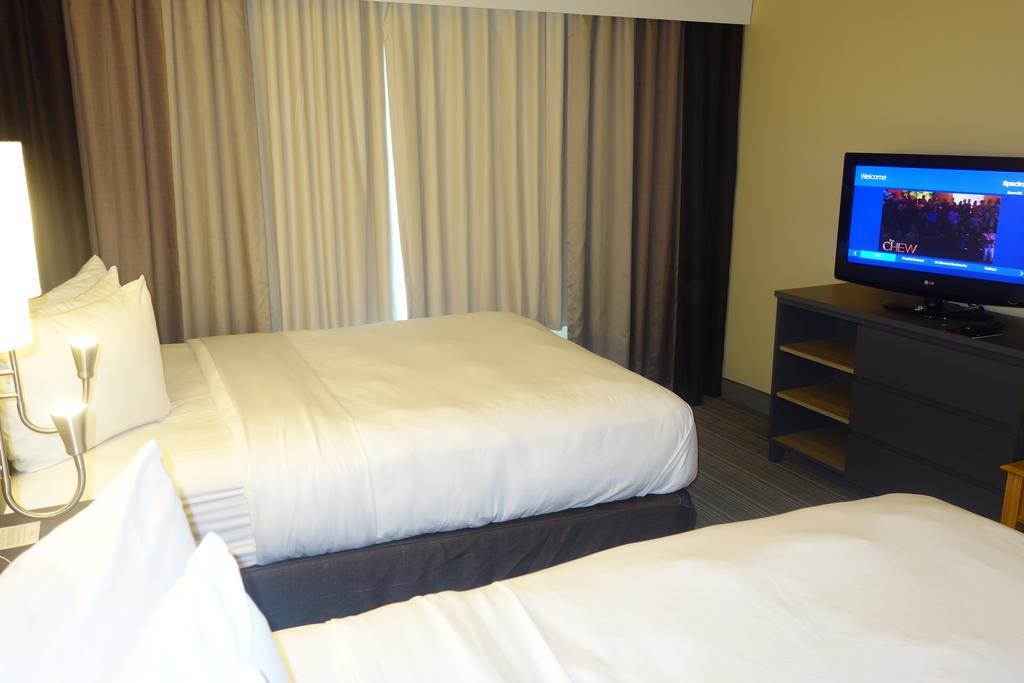 Country & By Radisson, Elon , Nc Hotel Burlington