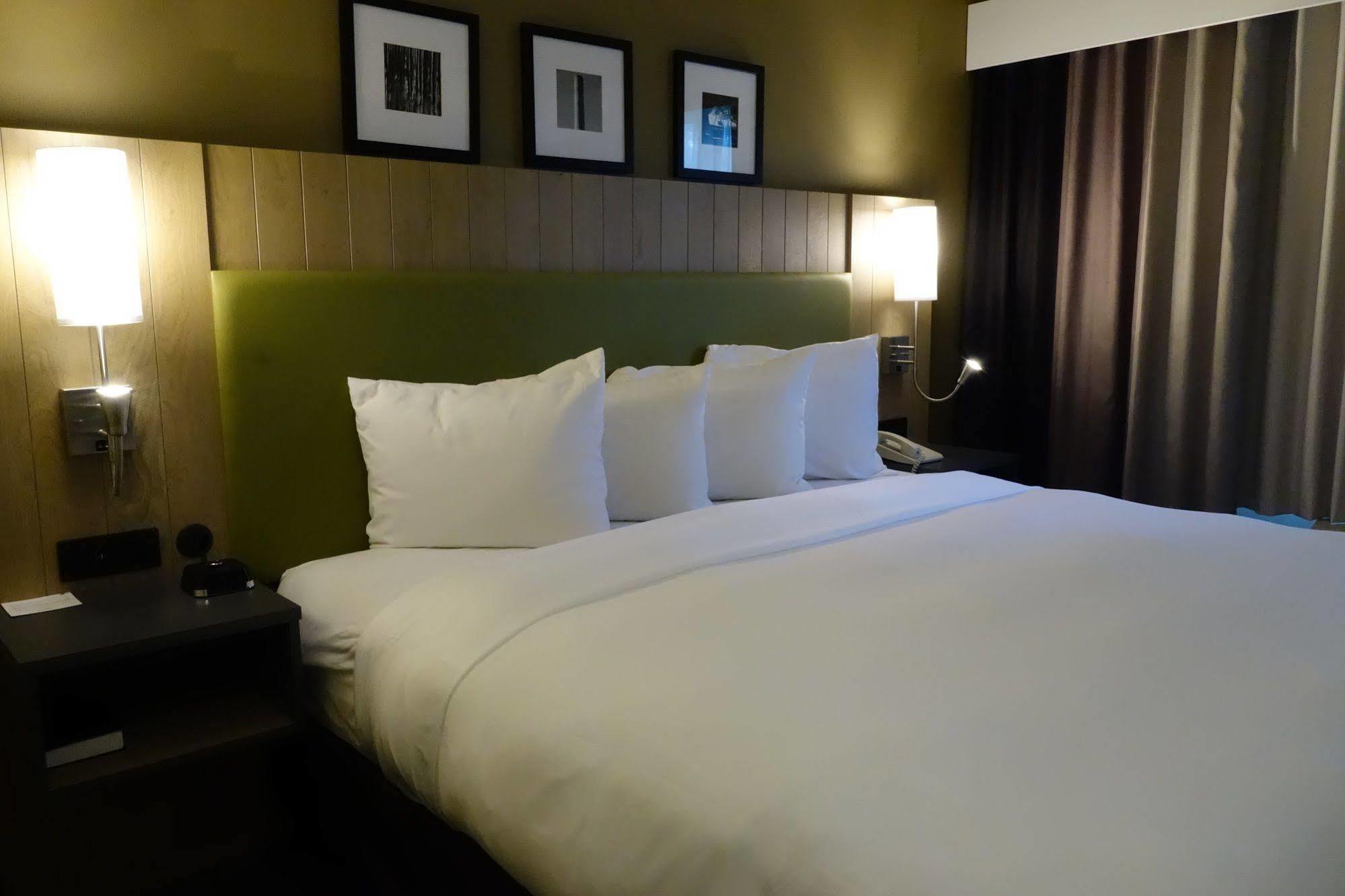 Hotel Country & By Radisson, Elon , Nc 3*