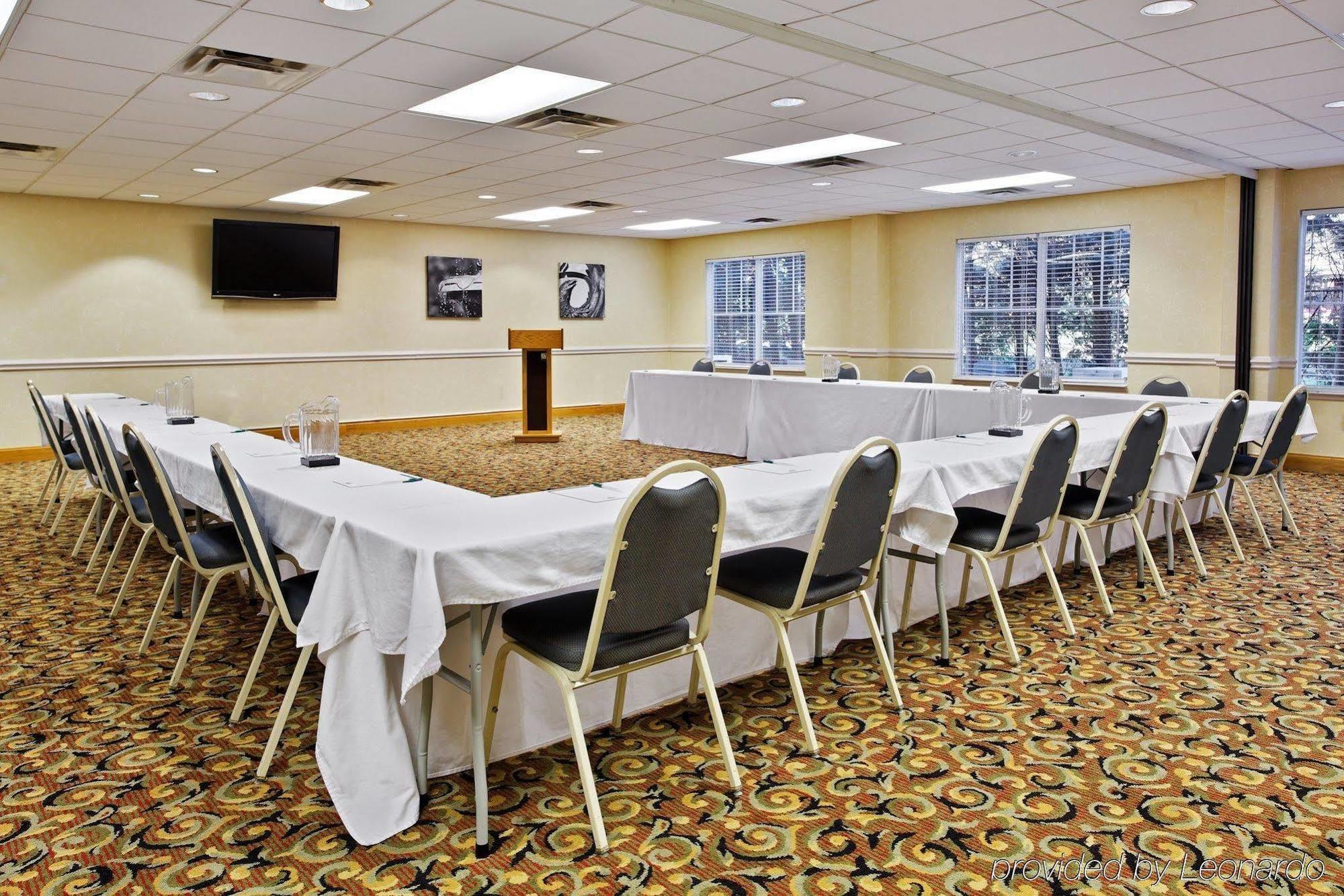Country & By Radisson, Elon , Nc Hotel Burlington